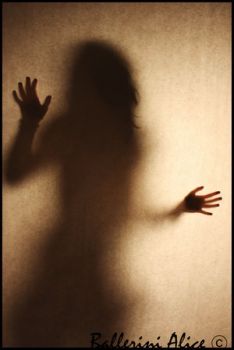 � Acredine dell�esistere (anoressia)