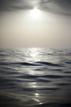 L� dove il cielo si confonde sul mare