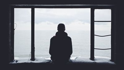 Carceriera m�� la solitudine