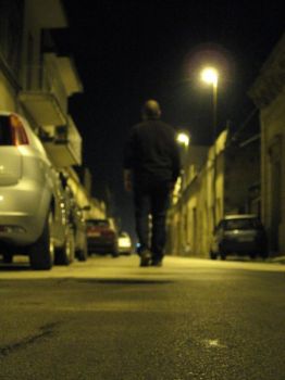 Di notte per strada