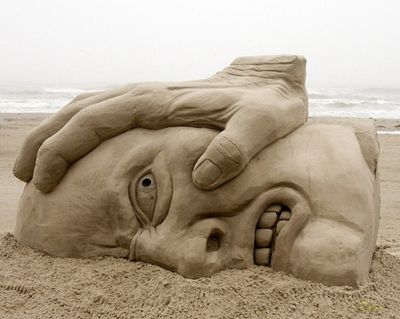 Non c'� posto per i deboli...  