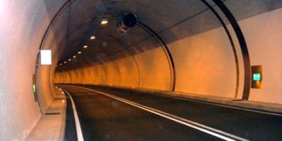 Tunnel