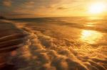 Lontano � il rumore del mare (Far away is the sound of the sea)